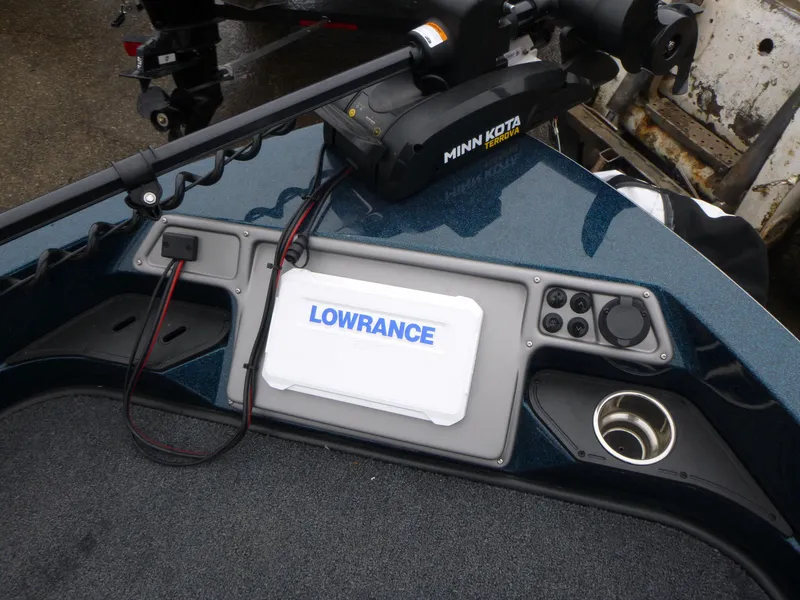 Slide: The Image of 2024 Ranger 1880MS boat dashboard with Lowrance and Minn Kota equipment. - 15