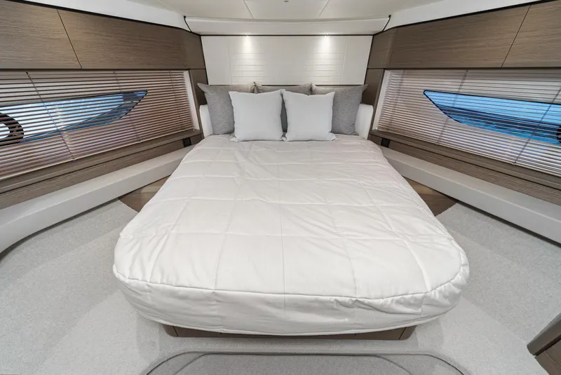 Slide: The Image of Princess F55 2022 - 59