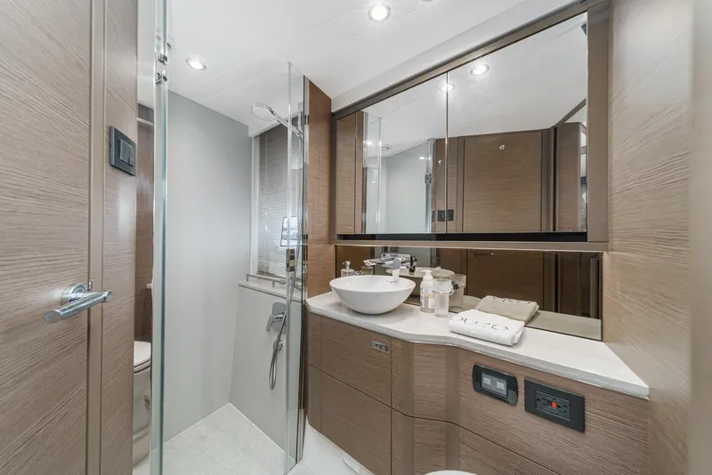 Slide: The Image of Princess F55 2022 - 61