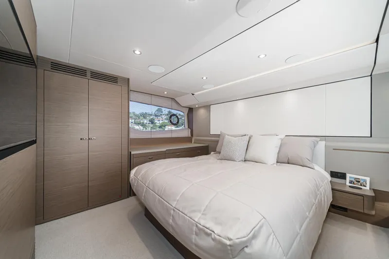 Slide: The Image of Princess F55 2022 - 67