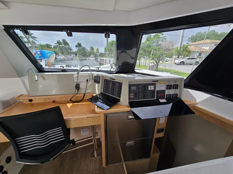 Slide: The Image of 2025 Seawind 1370 yacht interior with navigation controls and modern design. - 10