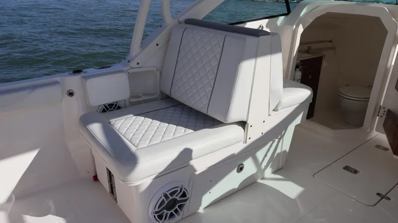 Slide: The Image of Pursuit DC 246 Dual Console 2024 - 30