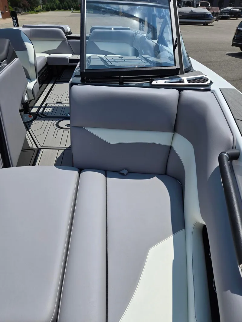 Slide: The Image of Moomba Mojo 2025 - 15