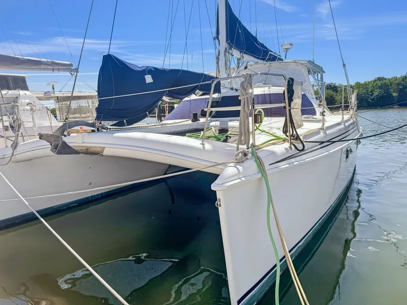 Slide: The Image of Manta 42 MkII 2000 - 81