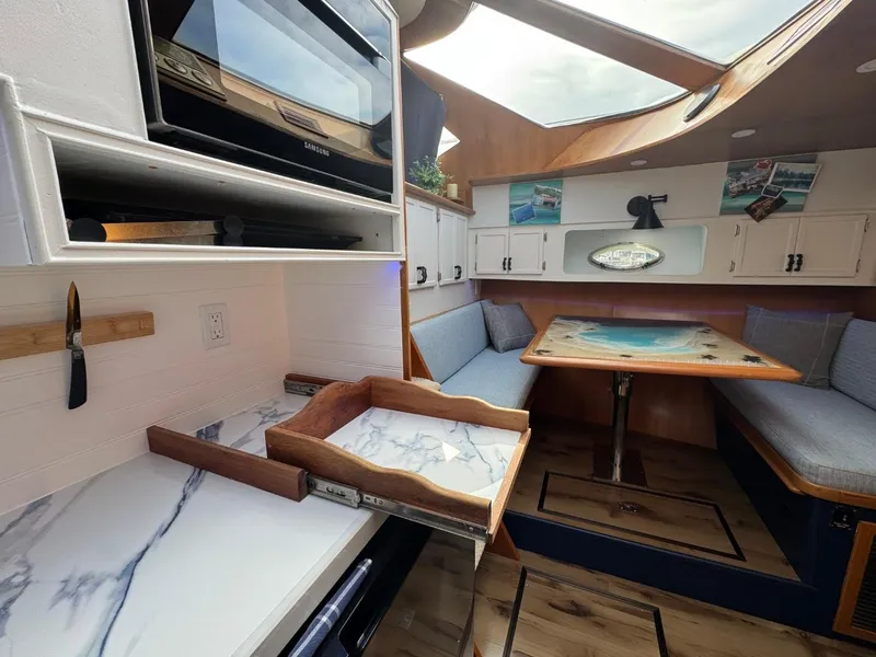 Slide: The Image of Prima 52 Cockpit Motor Yacht 1989 - 54