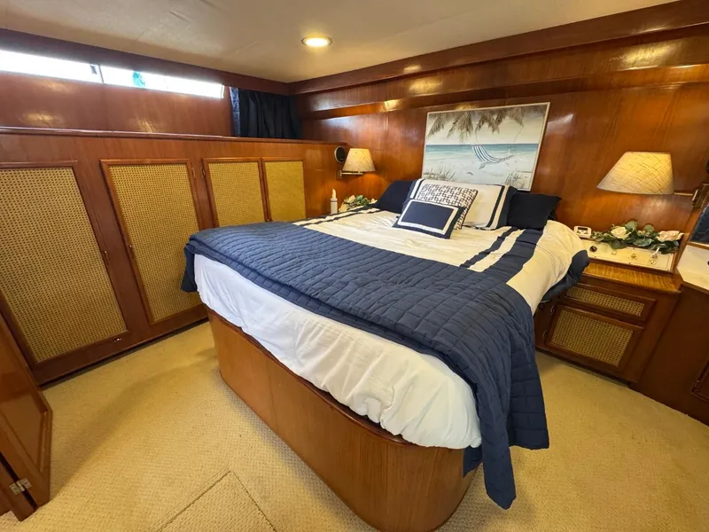 Slide: The Image of Prima 52 Cockpit Motor Yacht 1989 - 62