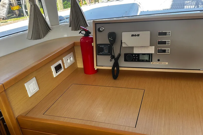 Slide: The Image of Lagoon 450 F 2017 - 60