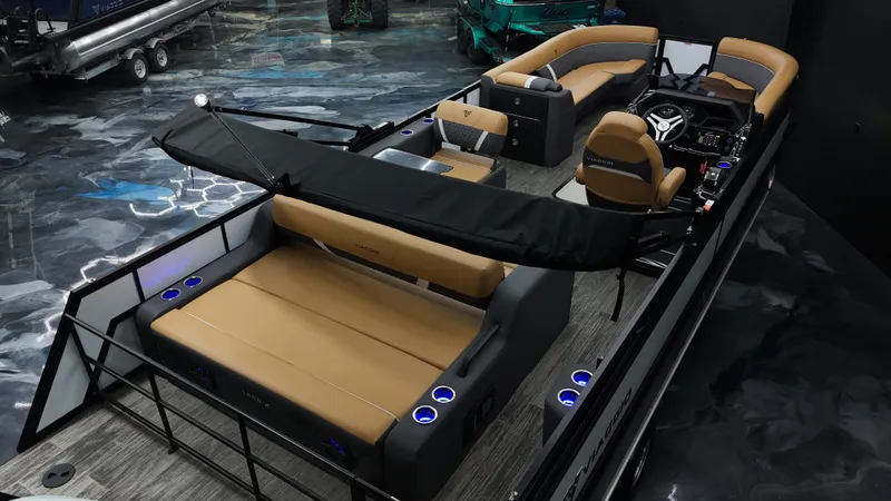 Slide: The Image of 2025 Viaggio Lago Z-S boat with luxurious seating and modern design features. - 3