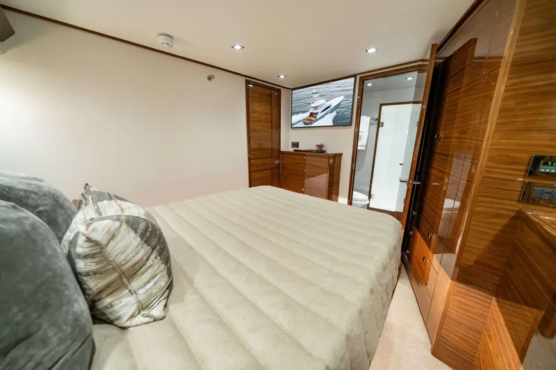 Slide: The Image of Viking 82 convertible VIP Stateroom - 28