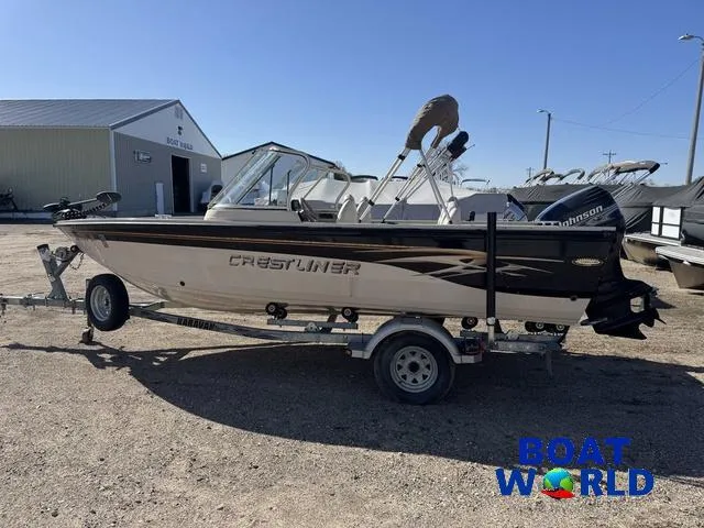 Slide: The Image of 2002 Crestliner Super Hawk 1700 boat on trailer at Boat World dealership. - 5