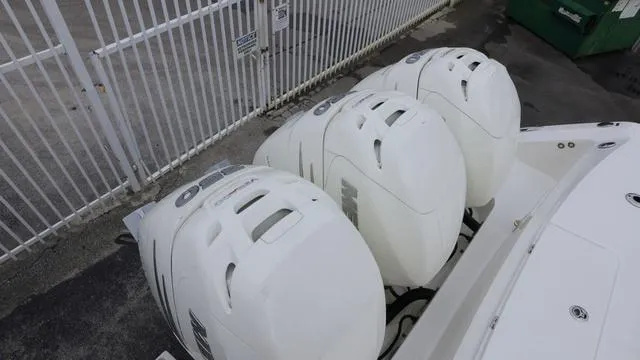 Slide: The Image of Boston Whaler 380 Outrage 2018 - 3