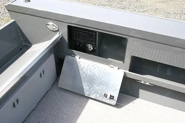 Slide: The Image of Fish Rite 20 Rivermaster 2025 - 9