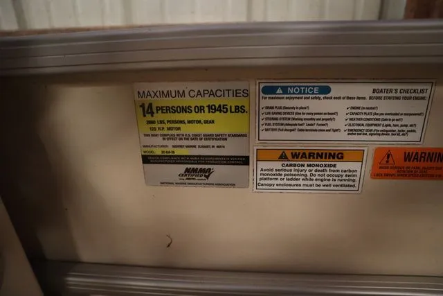 Slide: The Image of Godfrey Aqua Patio 220 re 2005 - 7