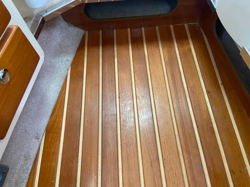 Slide: The Image of Pursuit 335 Offshore 2007 - 53