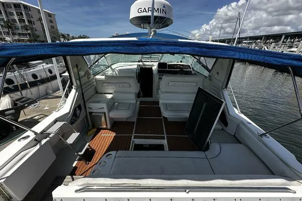 Slide: The Image of Sea Ray 400 Express Cruiser 1996 - 58