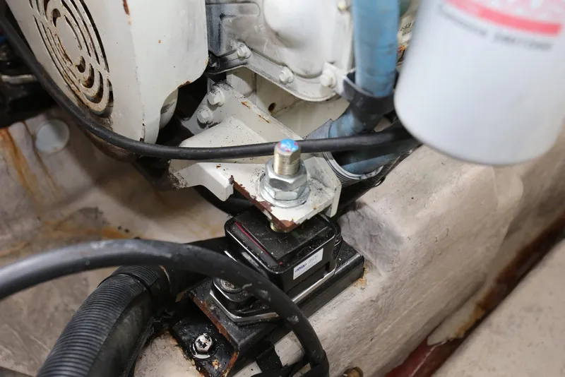 Slide: The Image of Sea Ray 420 Sundancer 2003 - 100