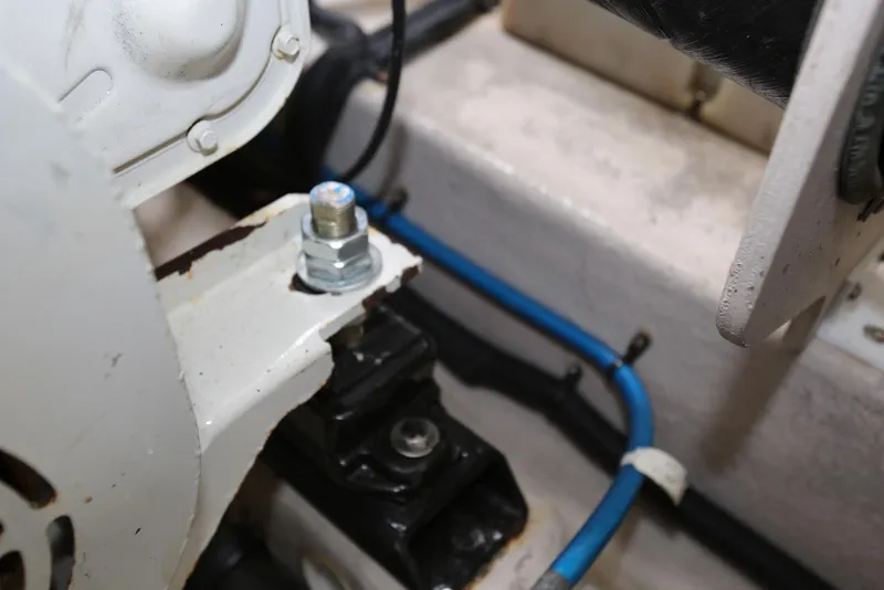 Slide: The Image of Sea Ray 420 Sundancer 2003 - 104