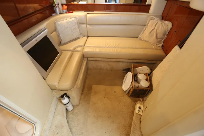 Slide: The Image of Sea Ray 420 Sundancer 2003 - 55