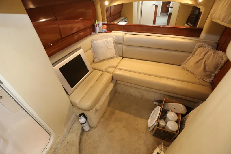 Slide: The Image of Sea Ray 420 Sundancer 2003 - 59