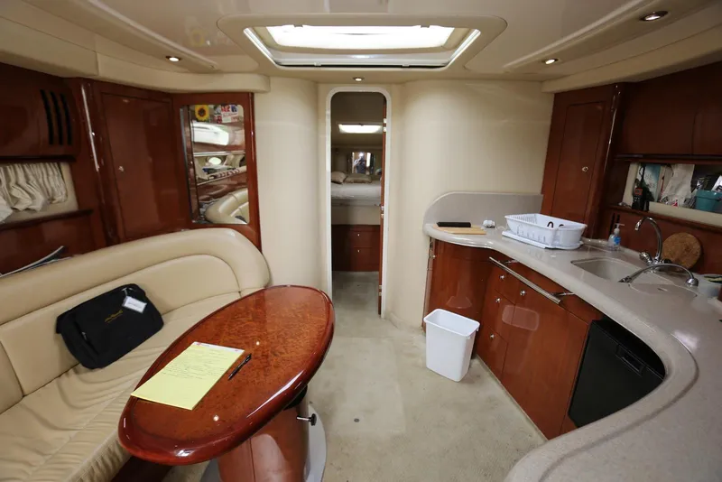 Slide: The Image of Sea Ray 420 Sundancer 2003 - 64