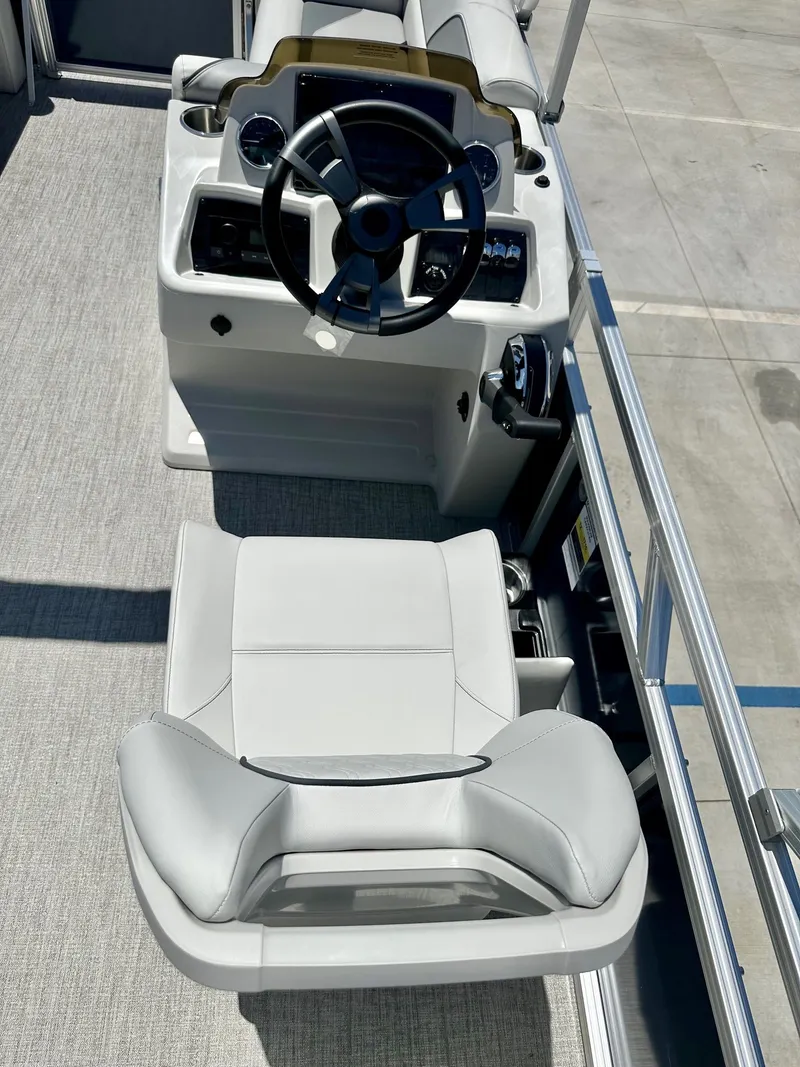 Slide: The Image of Avalon Venture 21 FT Quad Lounger w/ 150HP Mercury! 2025 - 5