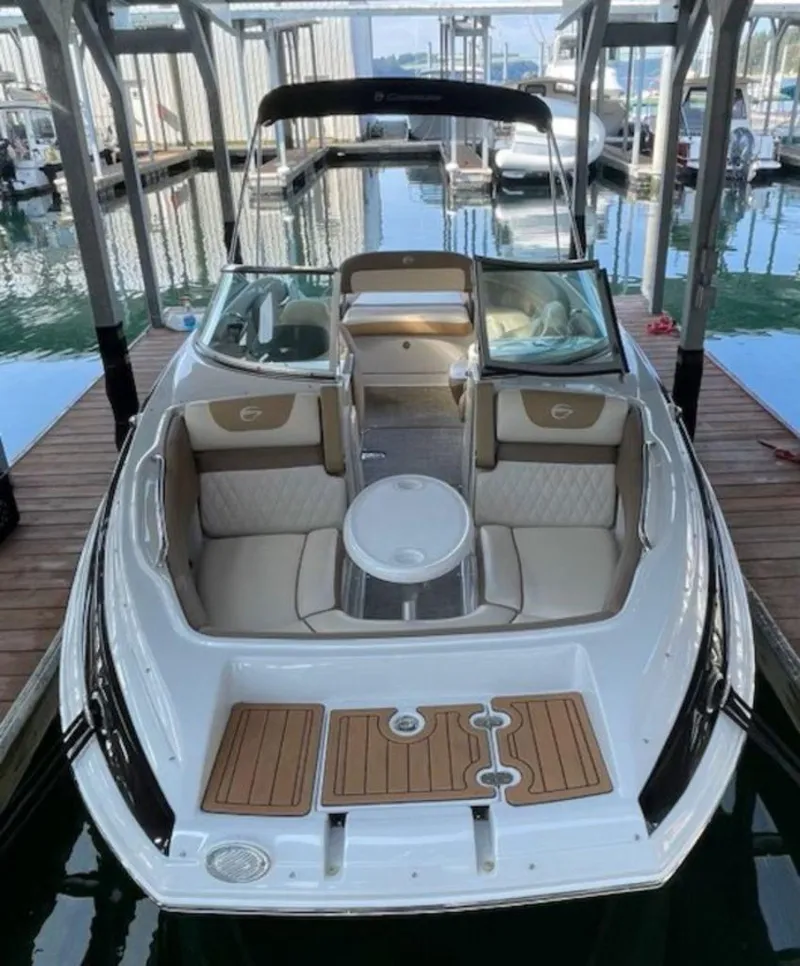 Slide: The Image of Crownline Boats 235 SS 2020 - 4
