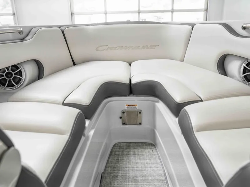Slide: The Image of Crownline Boats 280XSS 2021 - 12