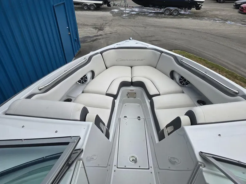 Slide: The Image of Crownline Boats 280XSS 2021 - 7