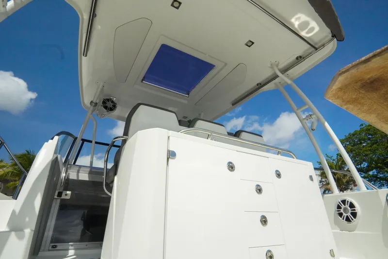 Slide: The Image of 2021 Jeanneau Leader 10.5 WA boat interior with modern design and sleek features. - 29