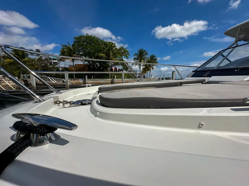 Slide: The Image of Jeanneau Leader 10.5 WA 2021 - 57