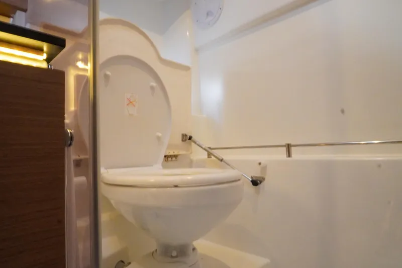 Slide: The Image of Jeanneau Leader 10.5 WA 2021 - 58