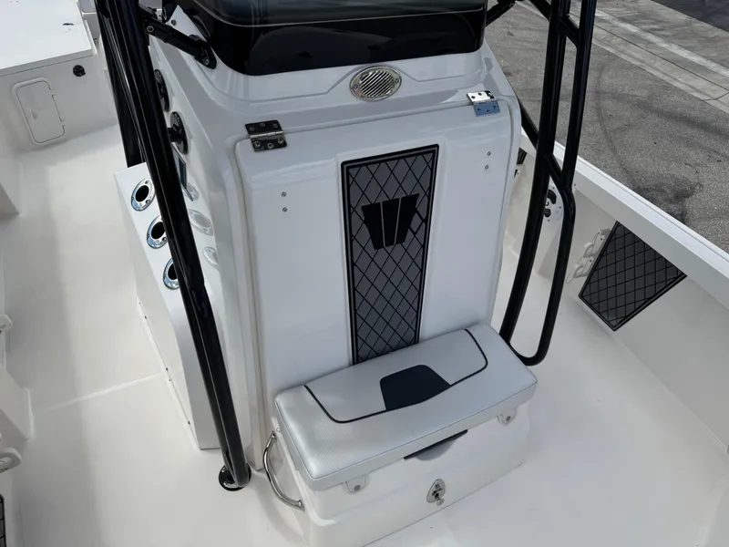 Slide: The Image of Wellcraft 241 2016 - 51