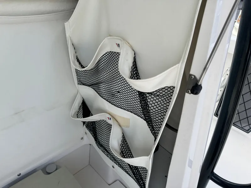 Slide: The Image of Wellcraft 241 2016 - 64