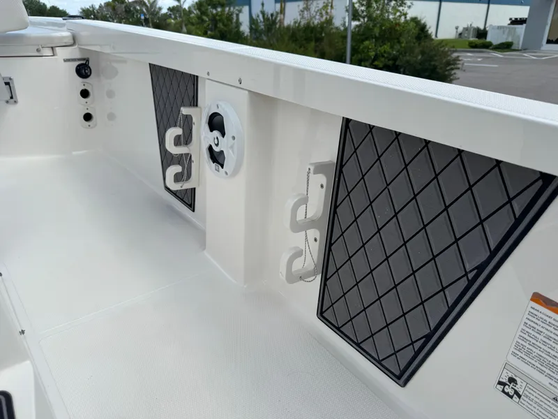 Slide: The Image of Wellcraft 241 2016 - 94