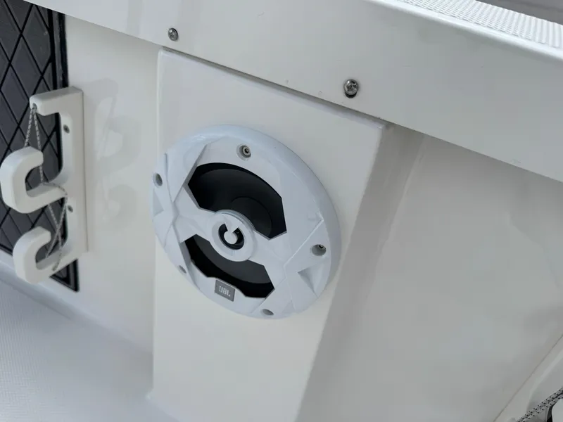 Slide: The Image of Wellcraft 241 2016 - 96