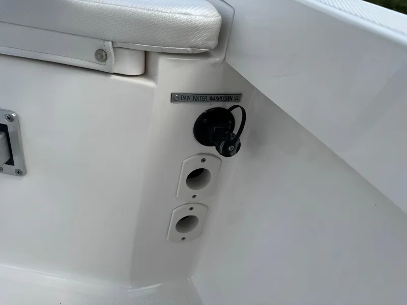 Slide: The Image of Wellcraft 241 2016 - 97