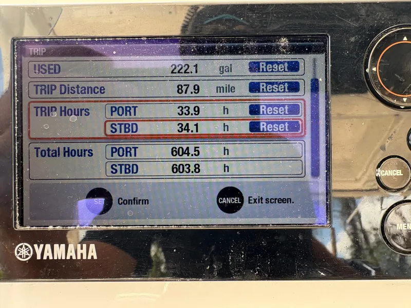 Slide: The Image of Yamaha boat display showing trip data: 222.1 gallons used, 87.9 miles traveled. - 25