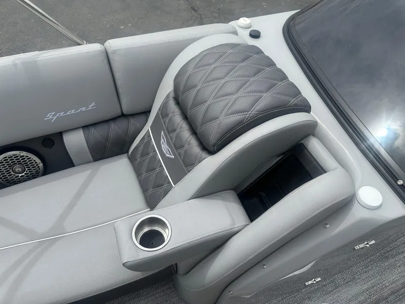 Slide: The Image of Bennington 25 QXFB 2025 - 7