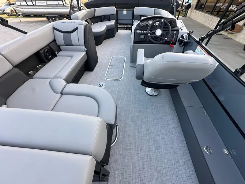 Slide: The Image of Trifecta 24 RFCC S3 2025 - 17