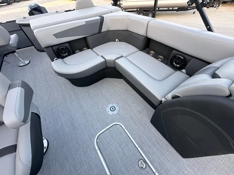 Slide: The Image of Trifecta 24 RFCC S3 2025 - 31