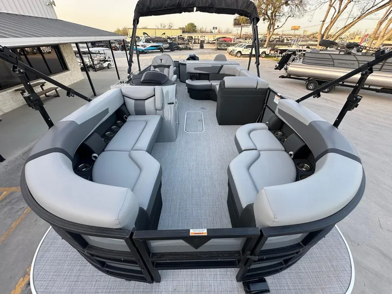 Slide: The Image of Trifecta 24 RFCC S3 2025 - 34