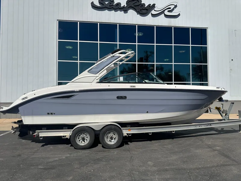 The Image of Sea Ray SDX 270 2025 - 1