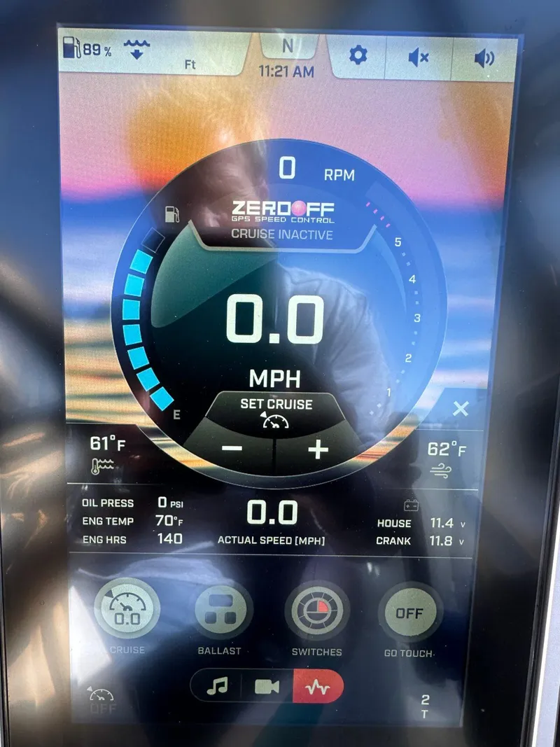 Slide: The Image of Tigé 22RZX 2022 - 31