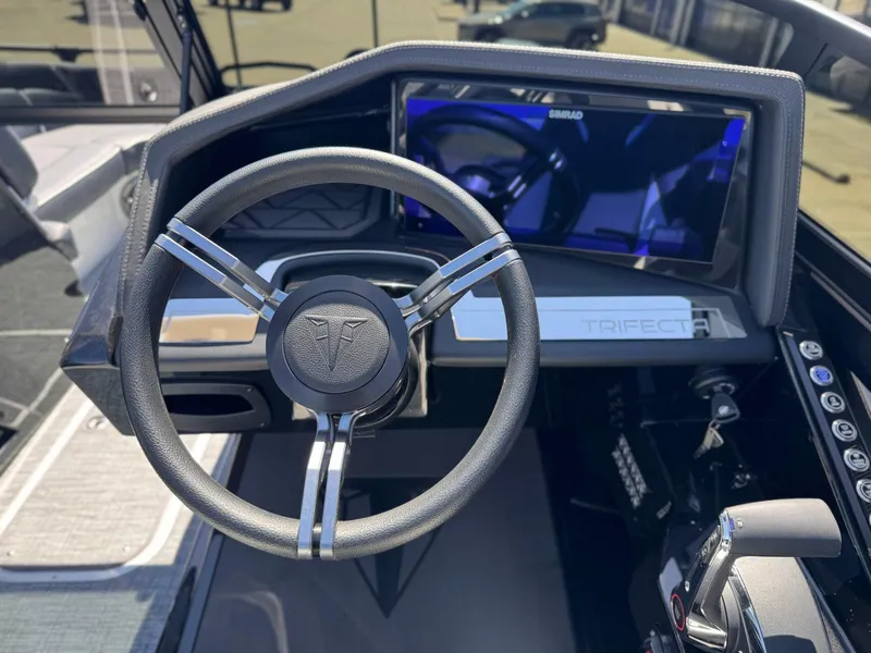 Slide: The Image of Trifecta 25 SPORT ULS9DC3PLU 2025 - 28