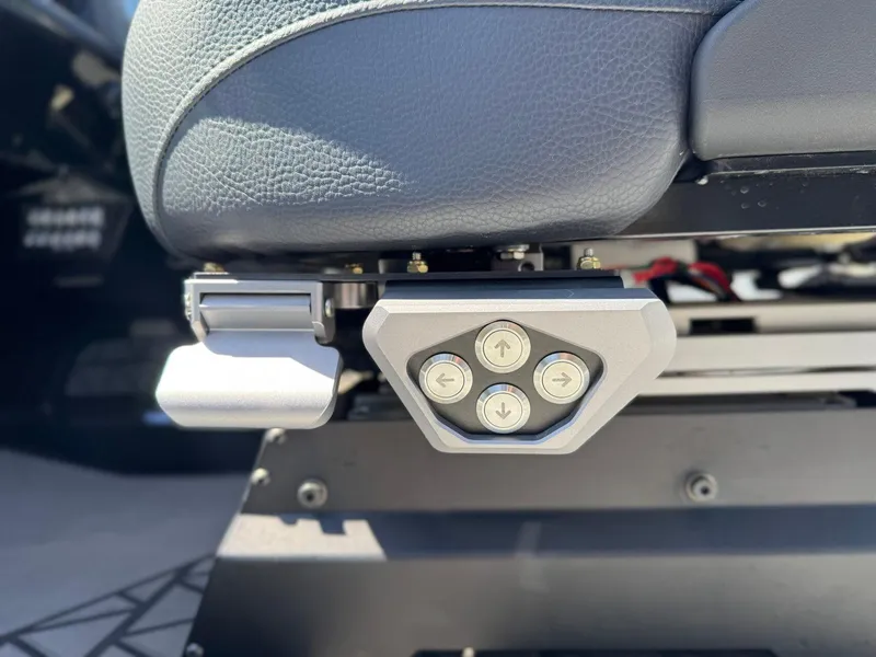 Slide: The Image of Trifecta 25 SPORT ULS9DC3PLU 2025 - 29