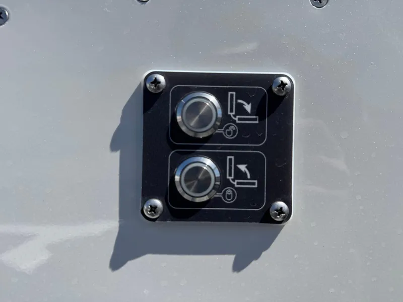 Slide: The Image of Trifecta 25 SPORT ULS9DC3PLU 2025 - 31