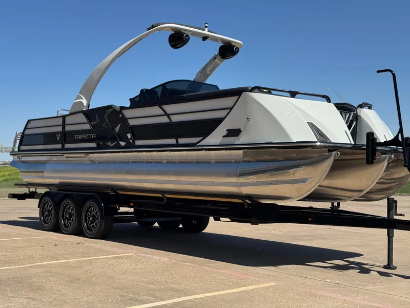 Slide: The Image of Trifecta 25 SPORT ULS9DC3PLU 2025 - 9