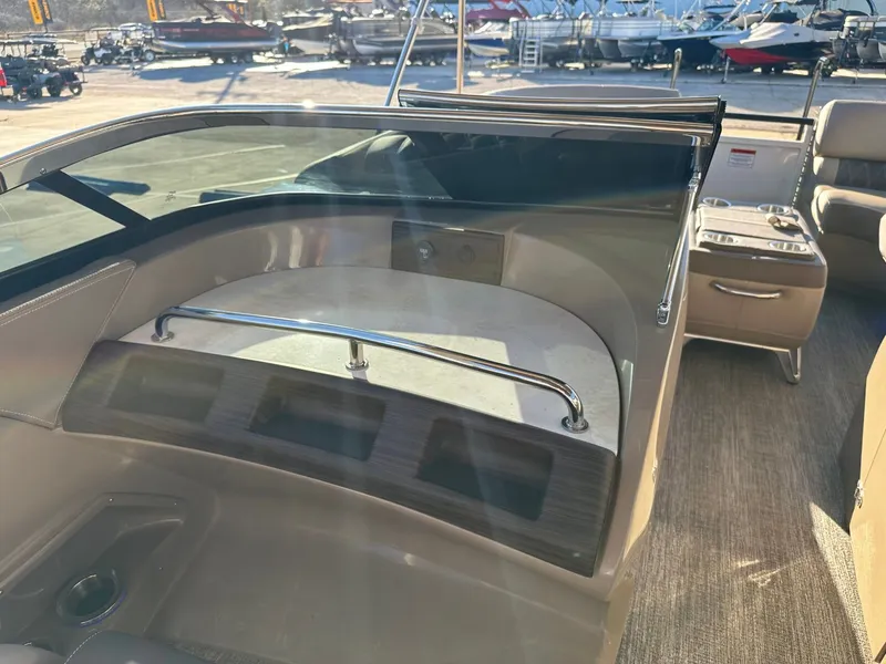 Slide: The Image of Bennington 25 QXFB 2025 - 25