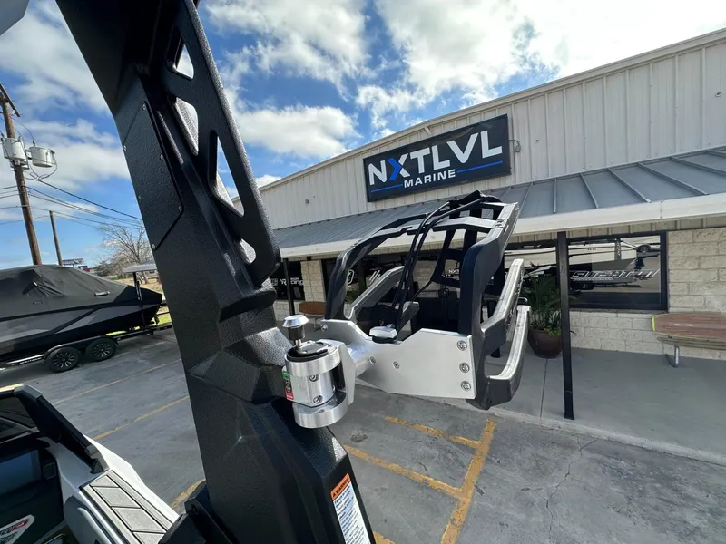 Slide: The Image of Nautique Super Air Nautique GS22 2025 - 26