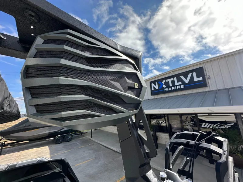 Slide: The Image of Nautique Super Air Nautique GS22 2025 - 27